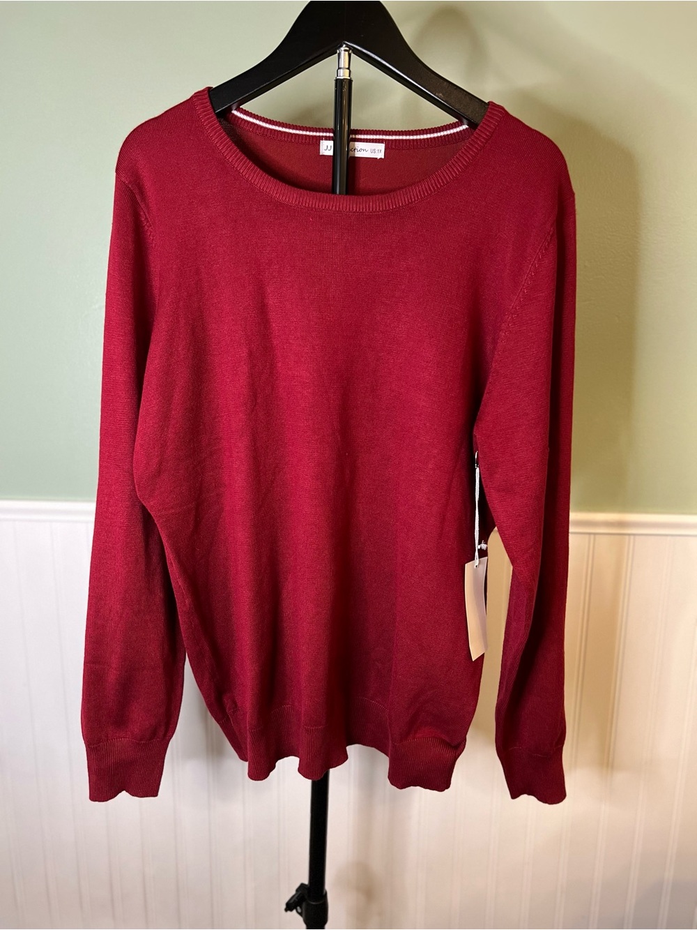 New With Tag- JJ Perfection Deep Wine/Burgundy Crewneck Sweater. Size 1X